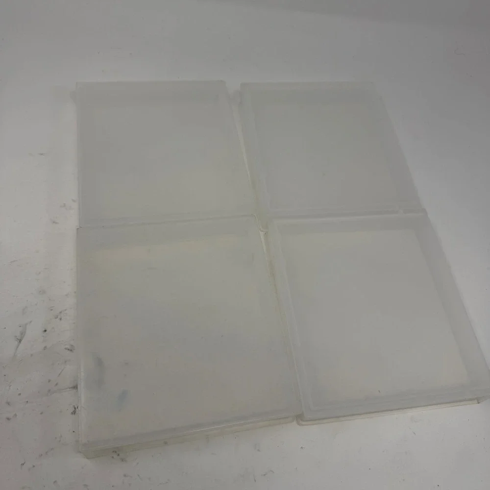 Lot of 4 NES Nintendo Translucent Plastic Storage Cases Snap Boxes Slim
